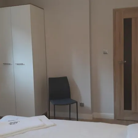 Atena Apartment *