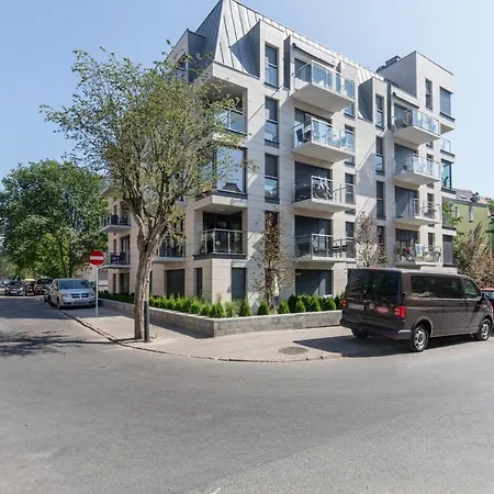 Premium Lissa By Renters Apartment *