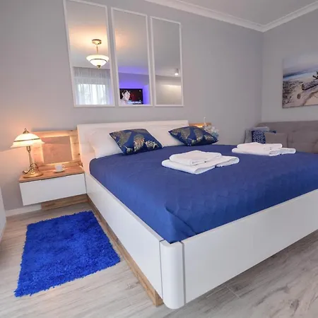 Na Wyspie - Albus & Rubus - Parking Apartment *