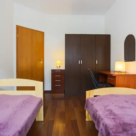 Apartment - Platan