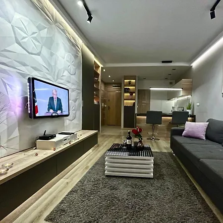 Apartment 4uapart-apartment Platan Grey *