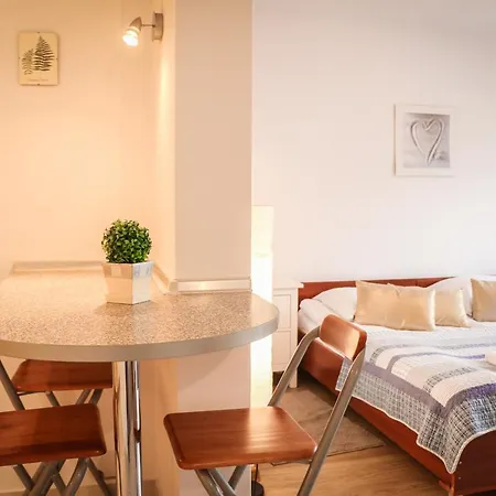 Apartment Bryza - Zeromskiego - Promenada - Parking Swinoujscie