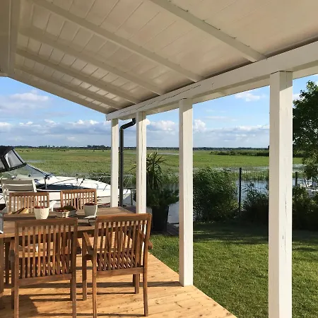 Baltic Waterfront Yacht House Holiday park