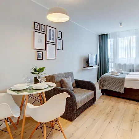 Apartment Z Widokiem Na Port - Visitopl