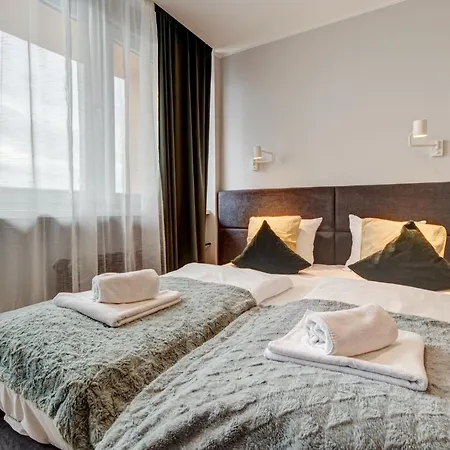 Apartment Z Widokiem Na Port - Visitopl