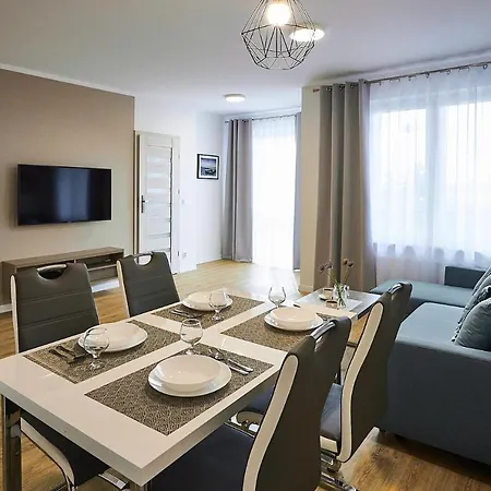 Apartament Baltic Port 55qm, 3 Pokoje Zimmer, Parking Apartment *