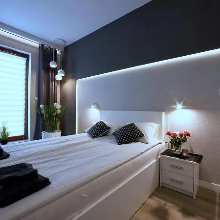 4uapart-apartment Platan Grey Apartment