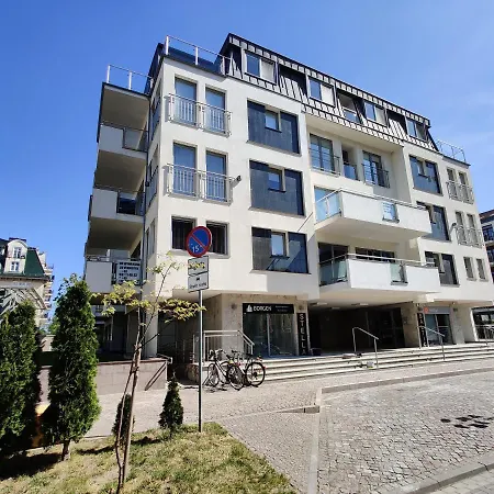 Sunny Apartment