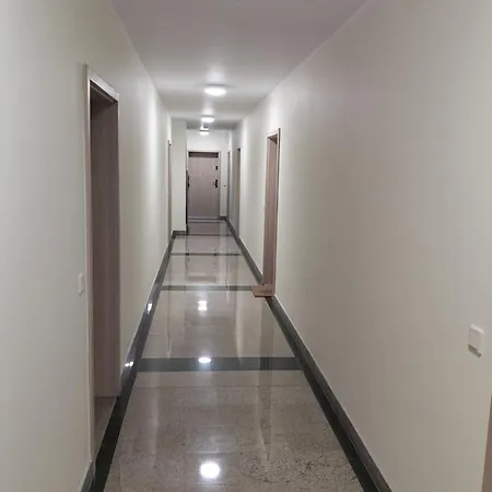 Joy Apartment *
