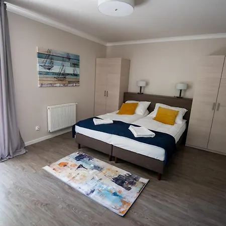 Apartment Feniks 12 - 63 M2 *
