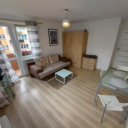 Apartment Przy Uznamie *
