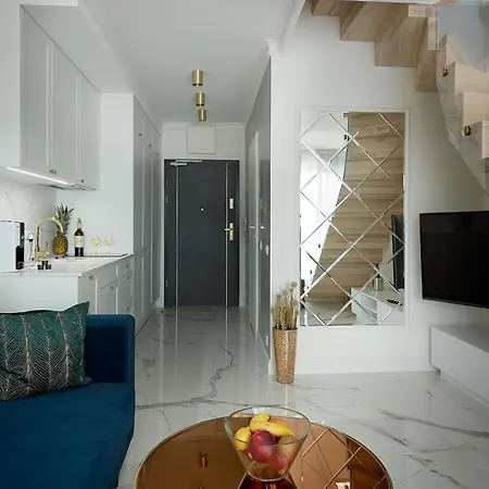 Luxury Del Sol Apartment *