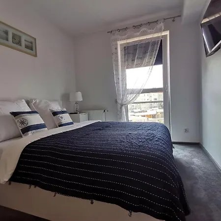 Apartment Traveller