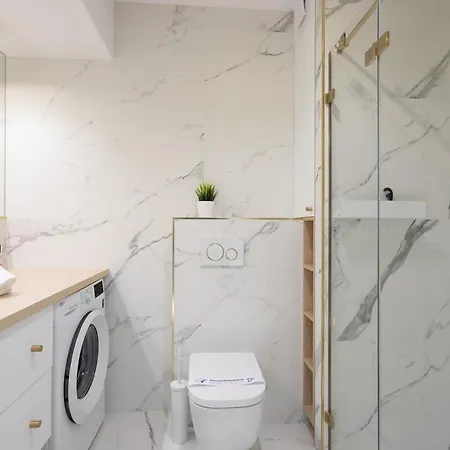 Apartment Ambria Debina