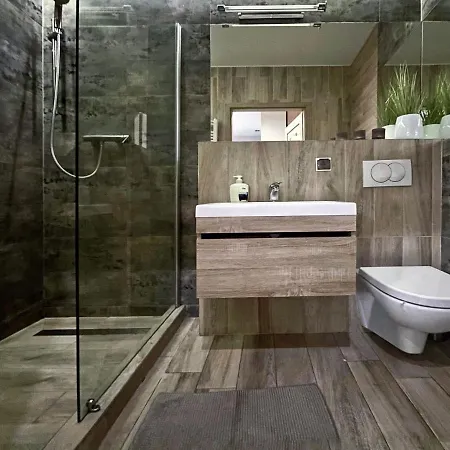 Apartment 4uapart-apartment Platan Grey *