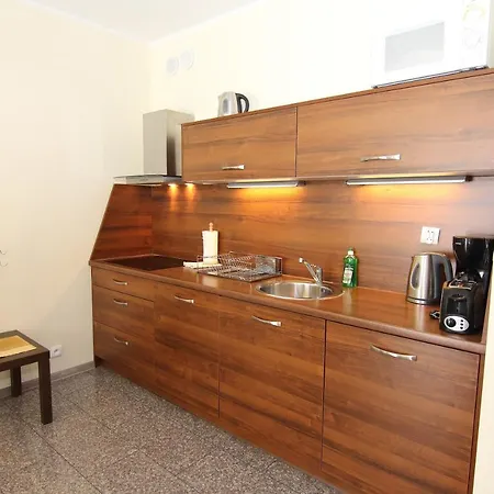 - Komandorska Apartment *