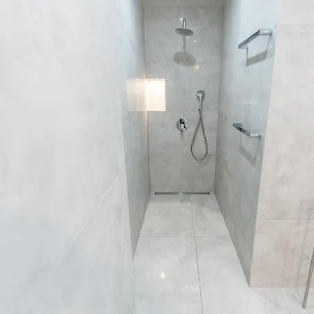Bianco *