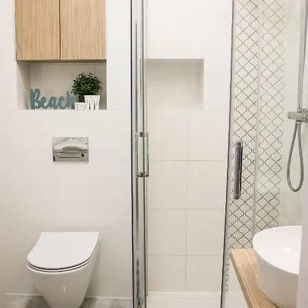 Bryza - Osiedle Kwartal Rozy Wiatrow - Centrum Apartment *