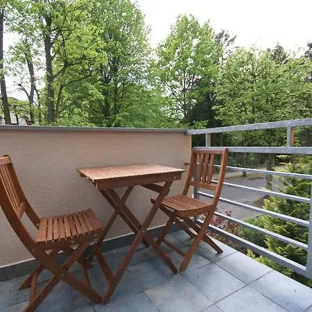 - Marinos Apartment Swinoujscie