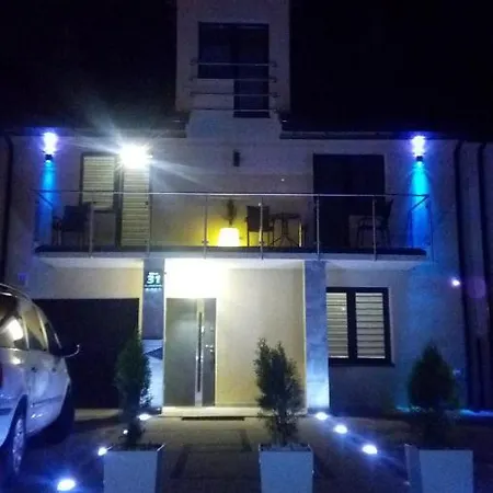 W . Legionow Guest house *