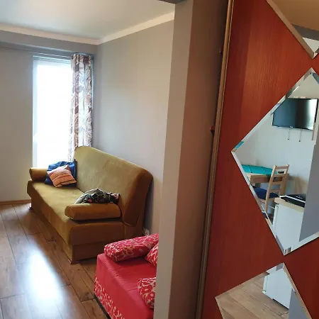 Kawalerka U Mirka Apartment *