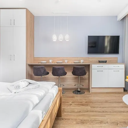 Apartment Stara By Renters