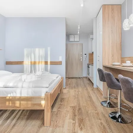 Apartment Stara By Renters