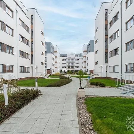 Klw Platan 10 - Free Parking Swinoujscie