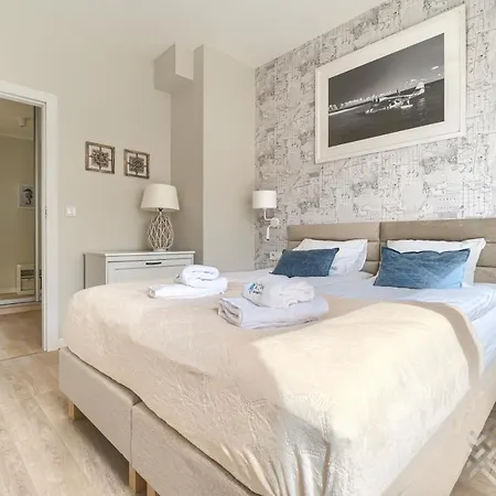 Klw Platan 10 - Free Parking Apartment *