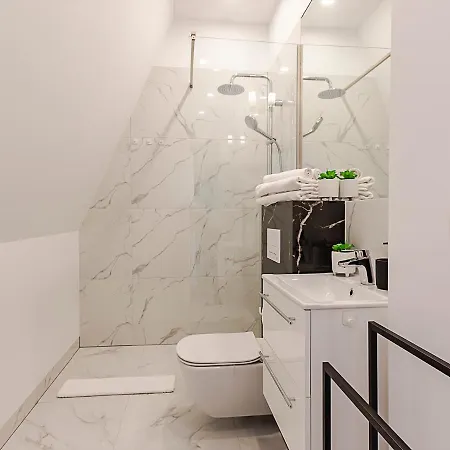 Apartment Vacationclub - Wisus Apartament 28 *
