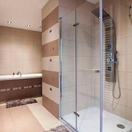 Familijny Delux Apartament *