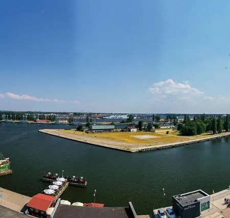 Apartment Z Widokiem Na Port - Visitopl
