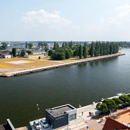 Apartment Z Widokiem Na Port - Visitopl