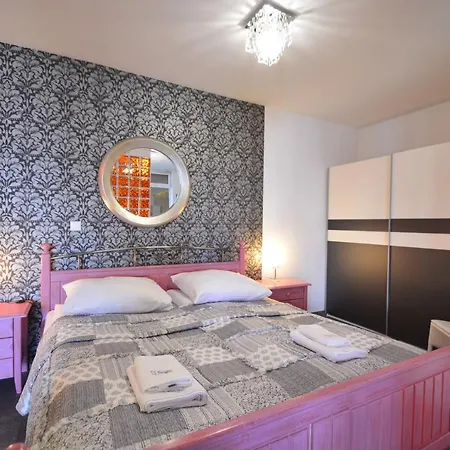 Concha-apartamenty Bryza-parking Apartment *