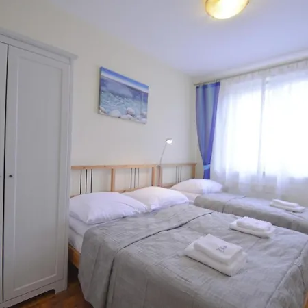 Apartment Bryza - Przylesie 14b Dla 6 Osob, Parking