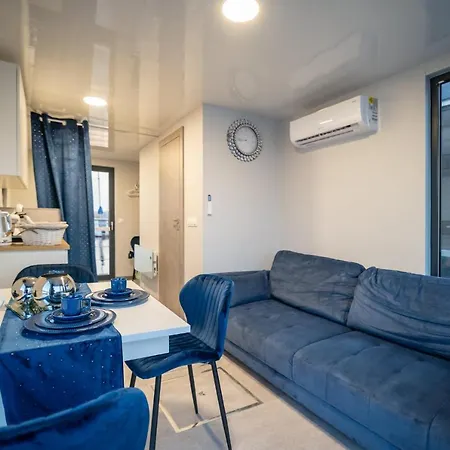 Houseboat Lunowo Apartment
