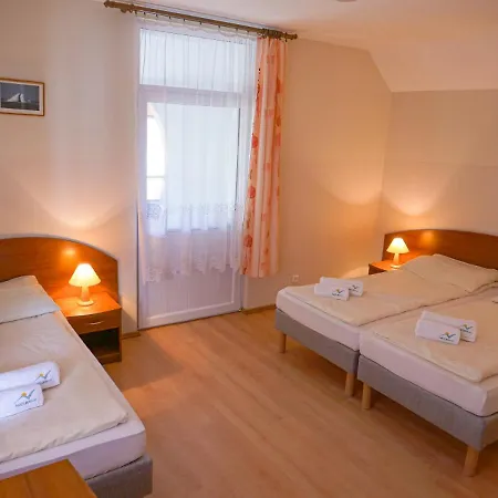 Meduza Natura Tour Feriested 3*