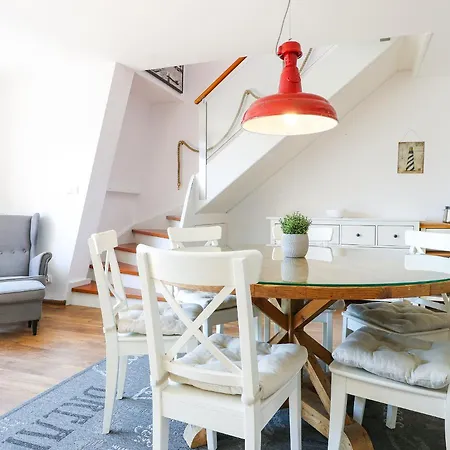 Apartment Villa Mistral By Baltic Home *