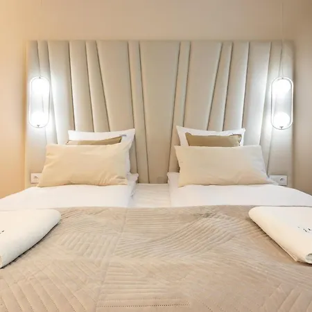 Apartment Ambria Matejki 17 *