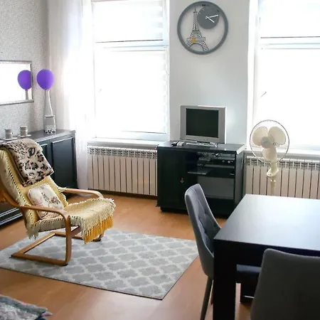 Ave Cezar Apartment