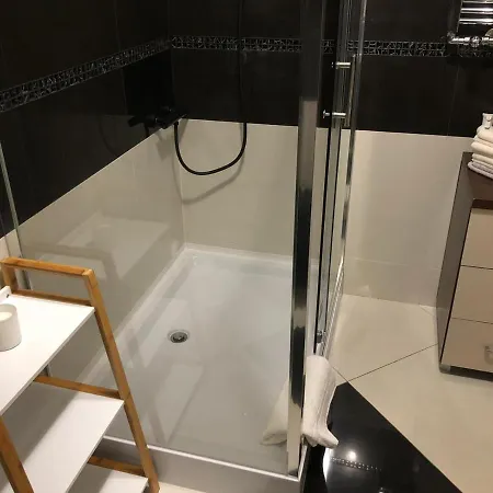 Apartament *