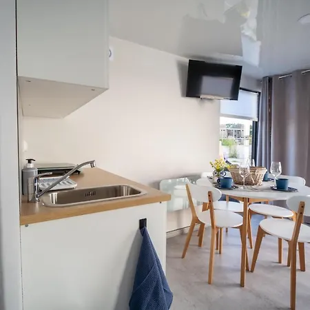 Houseboat Lunowo Apartment Swinoujscie