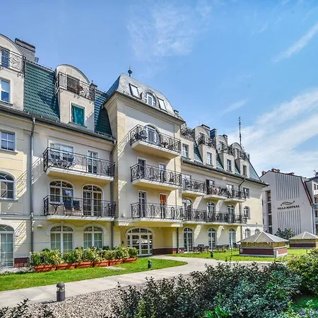 Korona Piastow - Na Wyspie - Parking - Taras Apartment Swinoujscie