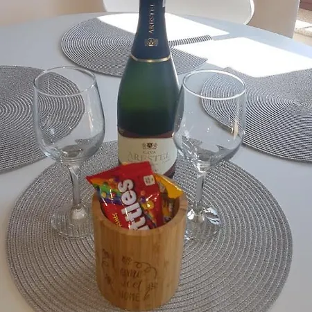 Apartament *