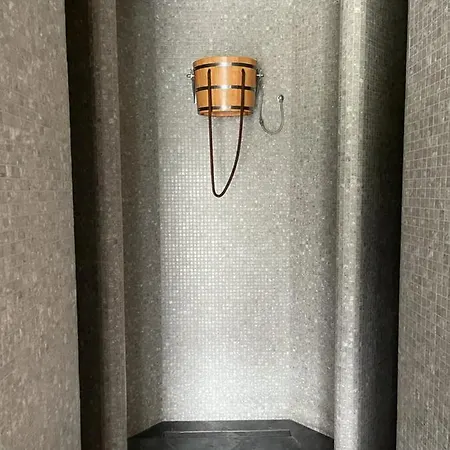 Mga Lividus 19 *