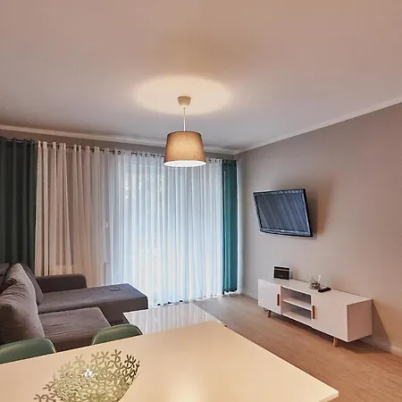 - Wyspianskiego 720 Apartment