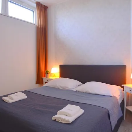 Concha-apartamenty Bryza-parking Apartment
