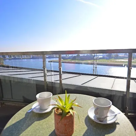 Concha-apartamenty Bryza-parking Swinoujscie