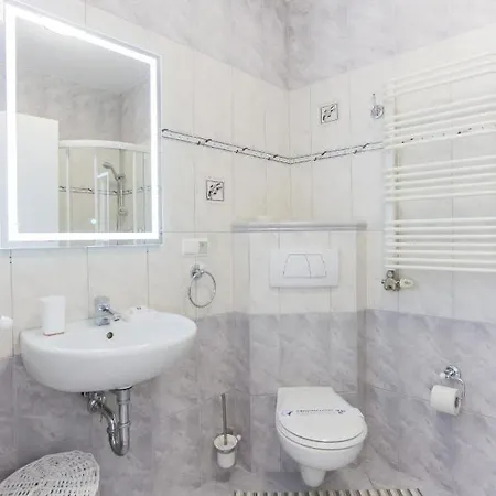Apartment - Marinos