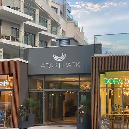 Park 302 Rubus Apartment *